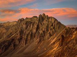 Karya Fotografer Indonesia Menangi Kontes Shot on iPhone