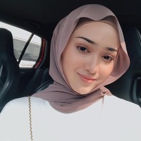 Ternyata bidadari itu ada, ungkap salah satu pengguna Instagram di postingan Instagram @suzanamnf. Foto: Instagram/Suzanamnf