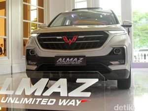 Sudah Ribuan Unit Wuling Almaz Dikirim ke Garasi Konsumen RI
