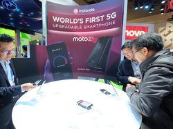 Melihat Ponsel 5G Upgrade yang Pertama di Dunia