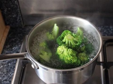 Masak brokoli