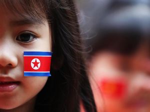 Bayi Korea Utara Dipenjara Seumur Hidup-Penyebab Bule Denmark Pamer Vagina