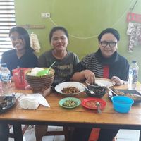 Jelajah Kuliner Retno Marsudi di Warung Mangut Lele hingga Kantin PBB