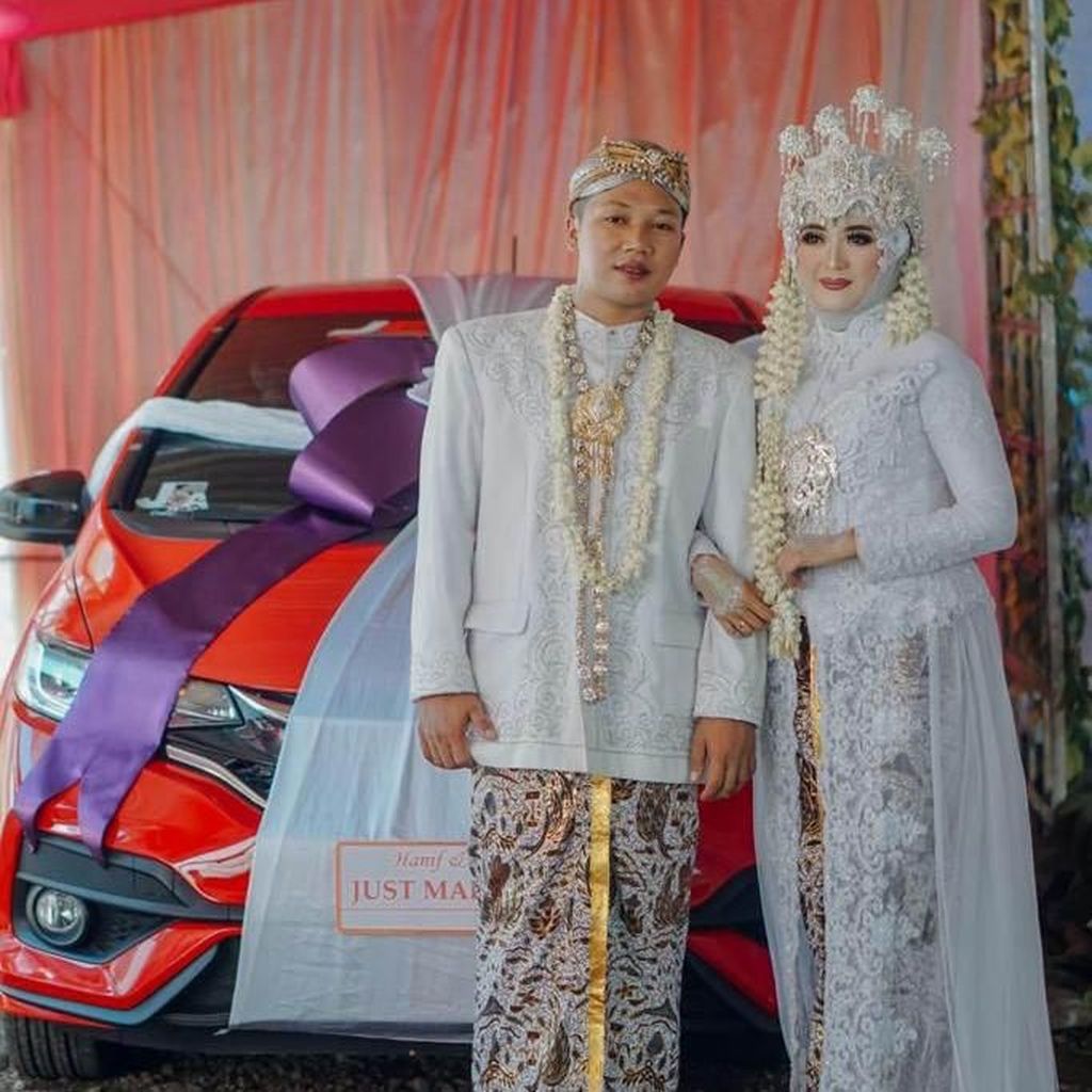 Honda Jazz Jadi Mahar di Pernikahan Ini