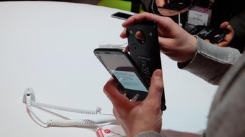 Namun ketika ingin mencicipi 5G persoalan bukan cuma selesai usai ganti ponsel 5G ya. Namun pastikan juga support dari jaringan operatornya, dimana rasanya untuk di Indonesia 5G baru akan dirilis dalam beberapa tahun ke depan. (Foto: detikINET/Ardhi Suryadhi)