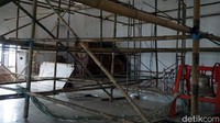 Sayang saat detikTravel berkunjung, bagian dalam Gereja PNIEL ini sedang direnovasi. Renovasi dilakukan untuk menambah kenyamanan jamaat saat beribadah. (Wahyu/detikTravel)