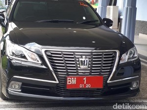 Gubernur Riau Kaget karena Mobil Dinas, Ini Penampakan Royal Saloon-nya