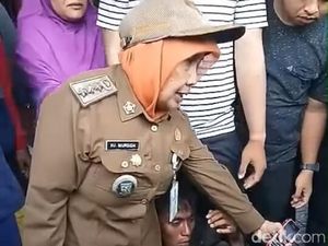 Viral Bu Camat di Jambi Amankan Jambret dari Amukan Massa