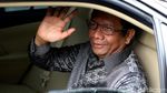 Gaya Mahfud MD Saat Sambangi Kantor KPK