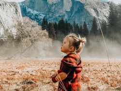 Karya Fotografer Indonesia Menangi Kontes Shot on iPhone