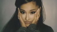 Ariana Grande bisa mengantongi USD 1,51 juta atau Rp 21,5 miliar buat sekali posting produk endorse. (Foto: Dok. Instagram/arianagrande)