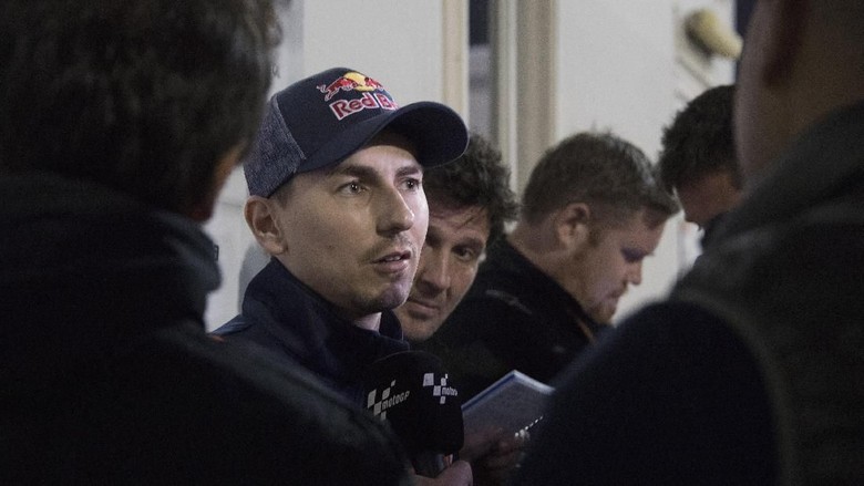 Jorge Lorenzo OTW ke Bali. (Foto: Mirco Lazzari gp/Getty Images) Jorge Lorenzo OTW ke Bali. (Foto: Mirco Lazzari gp/Getty Images)