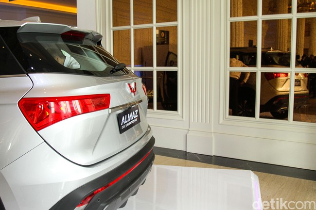 SUV Berlian Rp 318,8 Juta dari Wuling