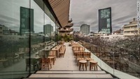 Dibukanya Tokyo Roastery menyalip kedai kopi Starbucks yang ada di Shanghai sebagai Starbucks terbesar di Bumi.