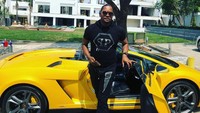 Pendeta Lukau diperkirakan memiliki kekayaan hingga 13,8 miliar Rand Afsel atau setara Rp 13,9 triliun. Foto: Instagram/@alphlukau