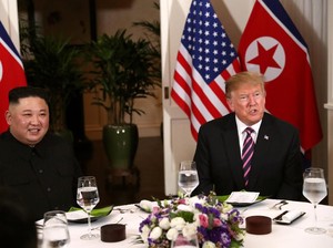 Usai Pertemuan, Trump: Dialog dengan Kim Jong-Un Sangat Baik