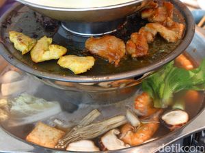 Pagoda Steamboat, Empat Lapis Steamboat yang Menggoda di Orient8