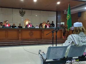 Ini Hakim Kasus Habib Bahar yang Bikin Seisi Ruang Sidang Terdiam