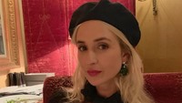 Elisabeth von Thurn und Taxis adalah keturunan bangsawan Jerman. Dia adalah wartawan dan editor majalah fashion ternama, Vogue (elisabethtnt/Instagram)  