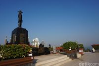 Tempat yang Wajib Dikunjungi di Pattaya, Pemandangannya Cantik