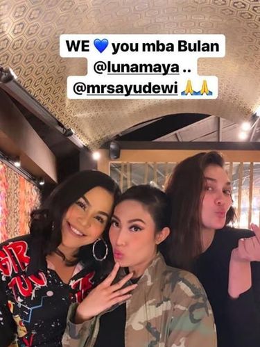 Syahrini dan Reino Nikah, Sahabat Kuatkan Luna Maya
