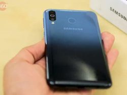 Penampilan Galaxy M30, Ponsel 3 Kamera Harga Rp 2 Jutaan