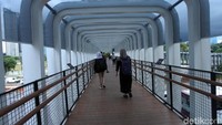 Gaya artistik yang dihadirkan di ketiga JPO itu untuk memberikan pengalaman unik bagi para pejalan kaki yang melintas.