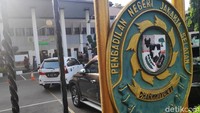 Sidang perdana kasus hoax Ratna Sarumpaet akan digelar di PN Jaksel pada Kamis (28/2) pukul 09.00 WIB.