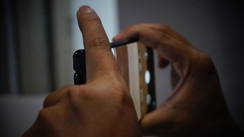 Memotret dengan Mate X tidak berbeda dengan smartphone pada umumnya. Foto: Huawei