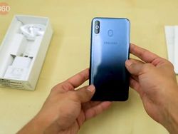 Penampilan Galaxy M30, Ponsel 3 Kamera Harga Rp 2 Jutaan