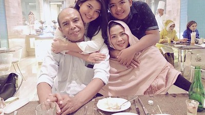 Ini Gaya Makan Rosa Meldianti, Keponakan Dewi Perssik yang Hobi Nari