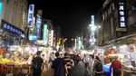 Foto: Nongkrong Asyik di Pasar Malam Kaohsiung