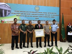 PN Jakbar Teken Zona Bebas Korupsi, MA Minta Bersihkan Suap-Pungli