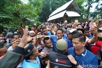  Sandiaga di Desa Wisata Cempaka (Imam Suripto/detikcom)