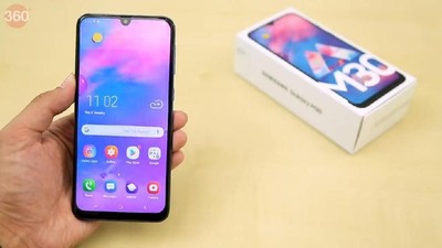 Penampilan Galaxy M30, Ponsel 3 Kamera Harga Rp 2 Jutaan