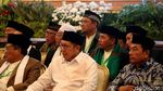 Gaya Jokowi Saat Temui Ulama se-Jawa Barat di Istana Negara