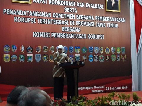Gubernur Jatim Khofifah/