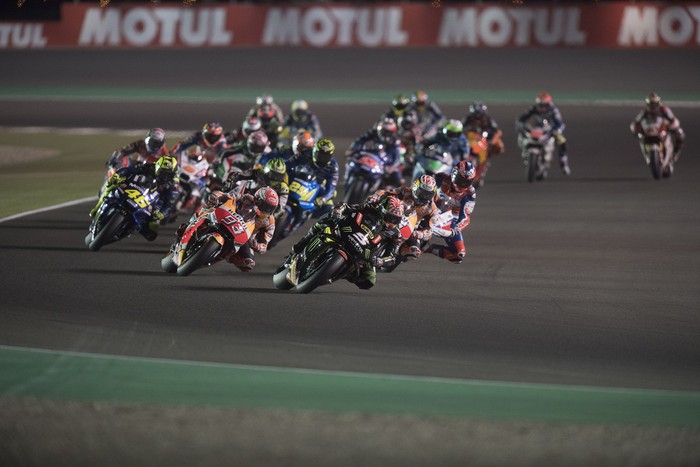 DOHA, QATAR - MARCH 18:  Johann Zarco of France and Monster Yamaha Tech 3  leads the field during the MotoGP race during the MotoGP of Qatar - Race at Losail Circuit on March 18, 2018 in Doha, Qatar.  (Photo by Mirco Lazzari gp/Getty Images)