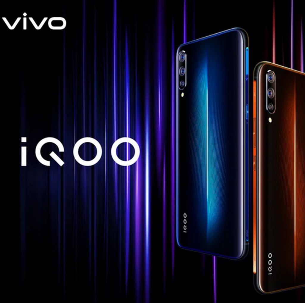 Телефон с 12 оперативной. Vivo iq00. Vivo Iqoo 8 Pro. Смартфоны с 12 ГБ оперативной памяти. Телефон Iqoo.