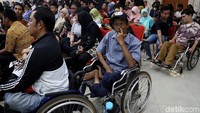 Komitmen kedua capres-cawapres itu pun menjadi penting untuk diketahui karena para penyandang disabilitas memiliki hak untuk memilih dan mendapatkan akses yang lebih baik sebagai sesama warga negara Indonesia.