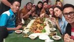 Ini Gaya Makan Rosa Meldianti, Keponakan Dewi Perssik yang Hobi Nari