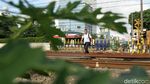 Perlintasan KA Jalan Angkasa Ditutup, Warga Butuh JPO