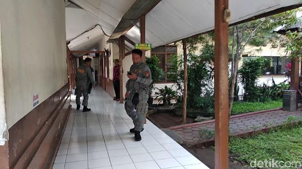 Jelang Sidang Habib Bahar, Polisi Jaga Ketat PN Bandung