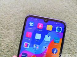 Unboxing Honor 8A, Smartphone Murah Desain Cukup Mewah