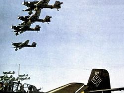 Foto Warna Langka Aksi Pesawat Nazi di Perang Dunia II