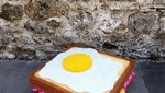 Keren! Food Art Ini Mendandani Kasur Bekas Jadi Bentuk Makanan