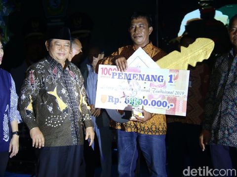 Lelang Bandeng Sidoarjo 2019, Satu Ikan Rp 200 juta