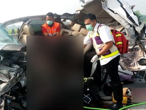 3 Penumpang SUV Tewas Kecelakaan di Tol Madiun asal Jakarta