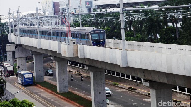 Berapa Harga Tiket MRT yang Pas di Kantong Warga DKI?