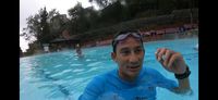 Berenang jadi olahraga favoritnya.